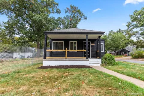 855 Allen St, Ferndale, MI 48220
