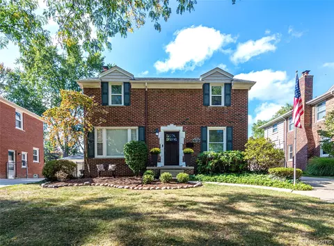 4121 Arlington Dr, Royal Oak, MI 48073