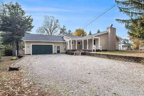 2665 Miller St, Bedford, MI 48144