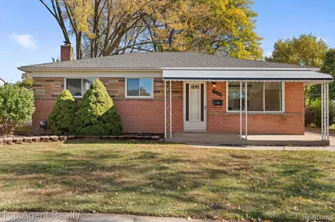 26746 Grobbel Ave, Warren, MI 48091