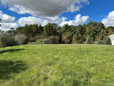 3151 Mcgregory Rd, Ellington, MI 48723