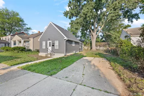 3041 Goodrich St, Ferndale, MI 48220