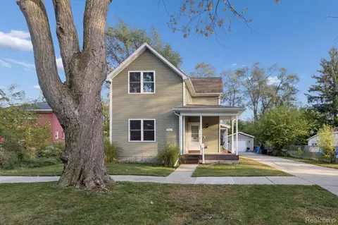 516 N Granger St, Saginaw, MI 48602