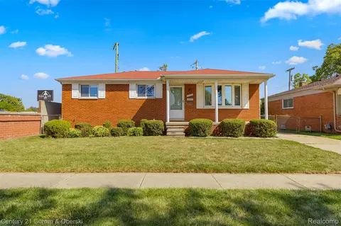 17452 Cicotte Ave, Allen Park, MI 48101