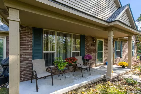 4091 Stonebridge, Holly, MI 48442