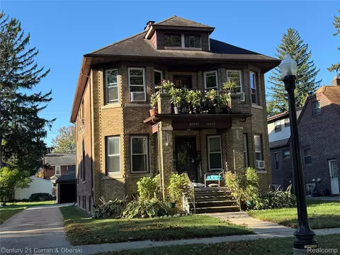 22333 Gregory St, Dearborn, MI 48124