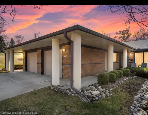 947 Wexford Way, Rochester Hills, MI 48307