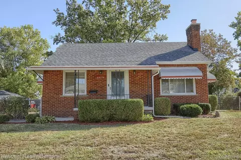 23776 Easterling Ave, Hazel Park, MI 48030