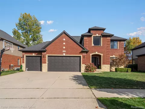 55614 Estates Ln, Macomb, MI 48042