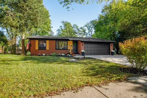 1716 Dover Ct, Superior, MI 48198
