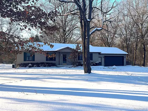 4751 Bath Rd, Perry, MI 48872