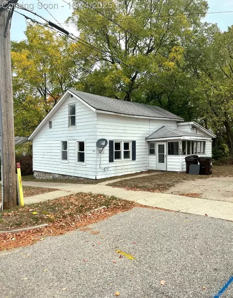 302 N Warren Ave, Big Rapids, MI 49307