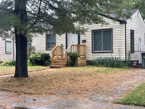 1432 Corona St, Inkster, MI 48141