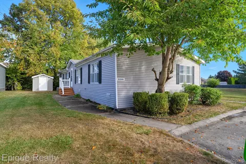 21581 Clochette Dr, Macomb, MI 48044