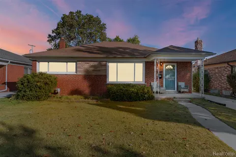 13340 Dartmouth St, Oak Park, MI 48237