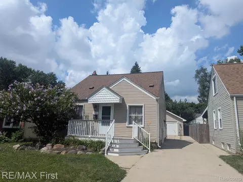 3351 Prairie Ave, Royal Oak, MI 48073