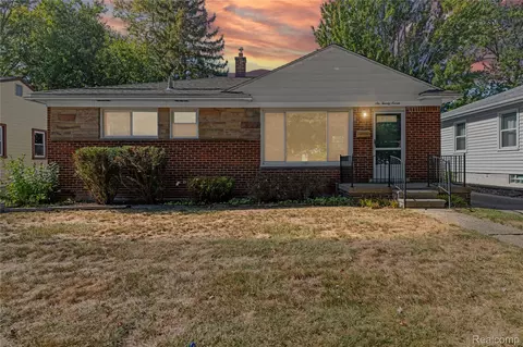 627 Symes Ave, Royal Oak, MI 48067