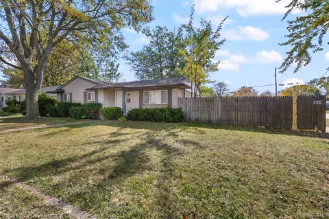 30455 Cherry Ave, Romulus, MI 48174