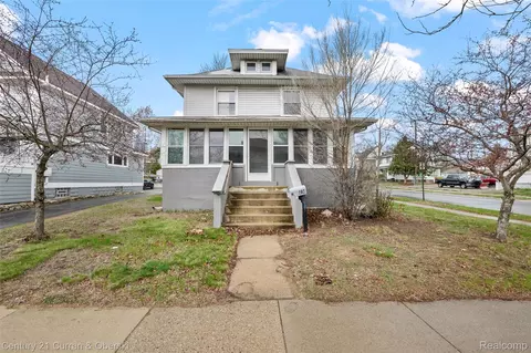902 S Washington Ave, Royal Oak, MI 48067