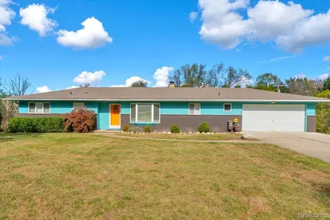 6710 Laurelton, Village Of Clarkston, MI 48346