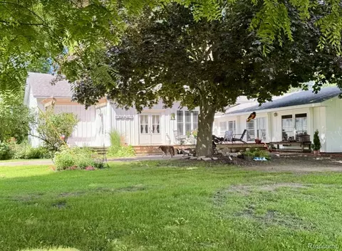 6168 Lynd Rd, Marlette, MI 48453