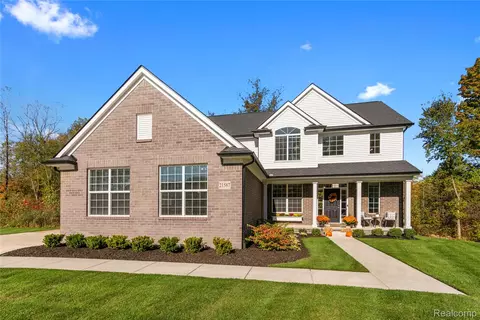 21587 Hasenclever Dr, Lyon, MI 48178