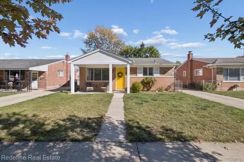 1163 Denice St, Westland, MI 48186