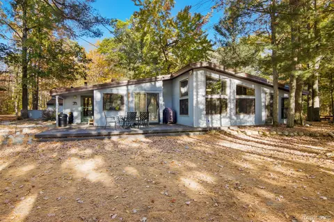 6309 Inglehart Rd NE, Blue Lake, MI 49646