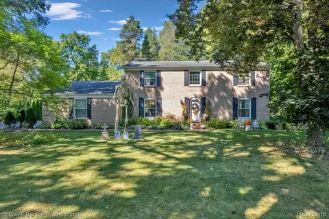 1565 Heather Dr, Mayfield, MI 48446