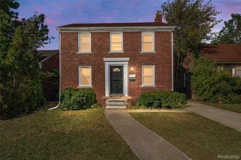 15411 Young St, Detroit, MI 48205