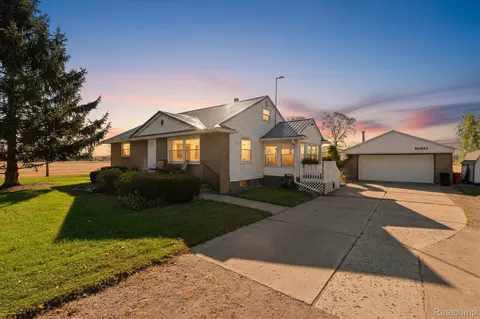 16303 Almont Rd, Berlin, MI 48002