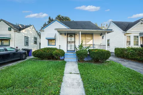 8114 Roselawn St, Detroit, MI 48204