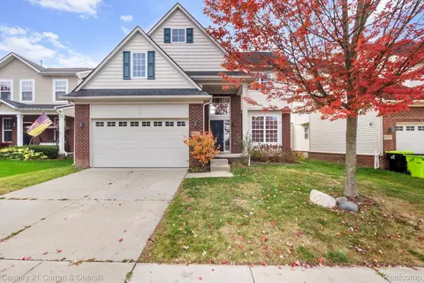 51207 Brompton, Novi, MI 48374