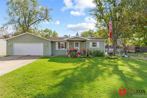 1176 Corydon Dr, Mount Morris, MI 48458