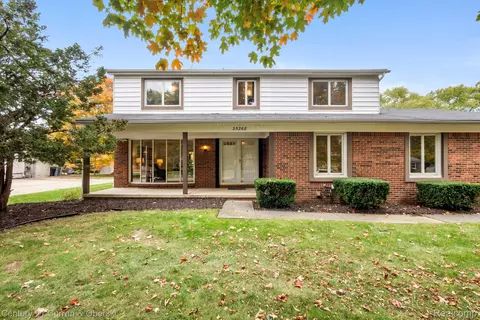 35268 Northmont Dr, Farmington, MI 48331