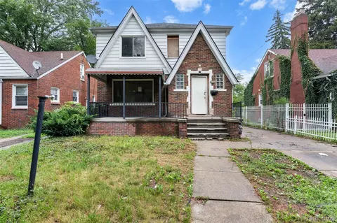 15480 Winthrop St, Detroit, MI 48227