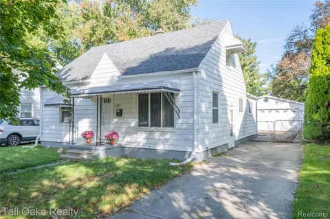 2605 Nebraska Ave, Flint, MI 48506