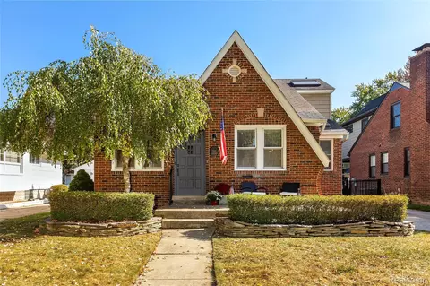 707 S Alexander Ave, Royal Oak, MI 48067