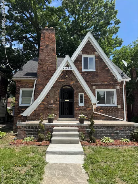 4670 Devonshire Rd, Detroit, MI 48224