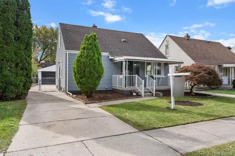 2099 Mill St, Lincoln Park, MI 48146