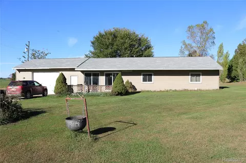 5794 Arbela Rd, Millington, MI 48746