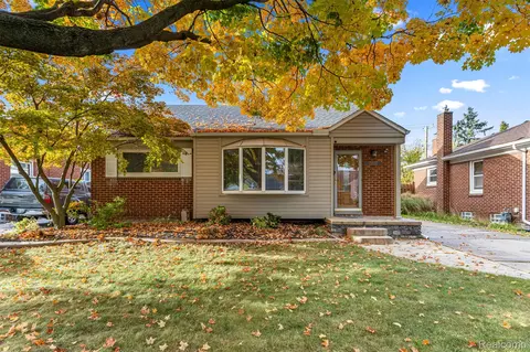 15037 Belmont Ave, Allen Park, MI 48101