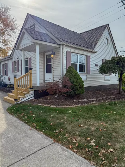 13062 E 10 Mile Road Mile Rd, Warren, MI 48089