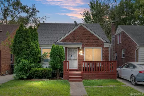 10878 Balfour Rd, Detroit, MI 48224