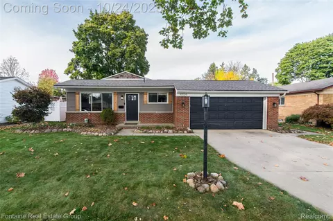 41134 Russet Ln, Plymouth, MI 48170