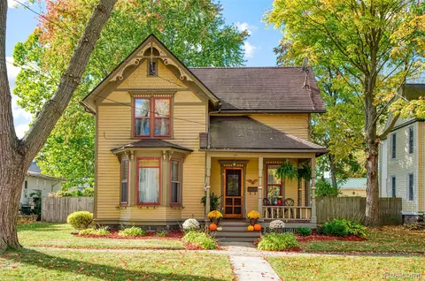 314 Michigan Ave, Owosso, MI 48867