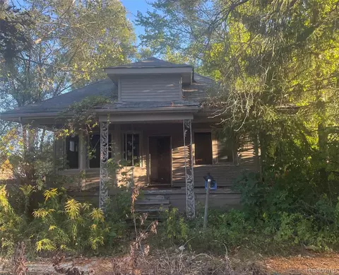 189 Richton St, Highland Park, MI 48203