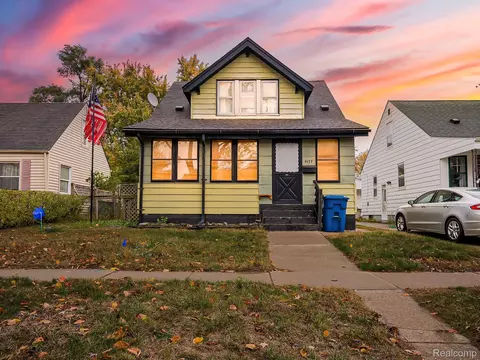4177 Washington St, Wayne, MI 48184