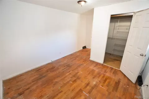 Bedroom - 8107 E Bristol Rd, Davison, MI 48423 photo 1 of 3