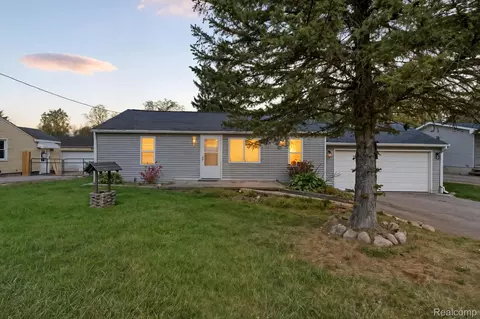7231 Kessling St, Davison, MI 48423